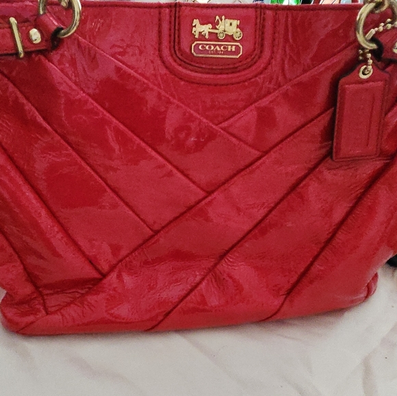 Coach Madison Juliette Satchel Diagonal Pleated Glossy Red Patent Leather F21304 - Picture 5 of 10